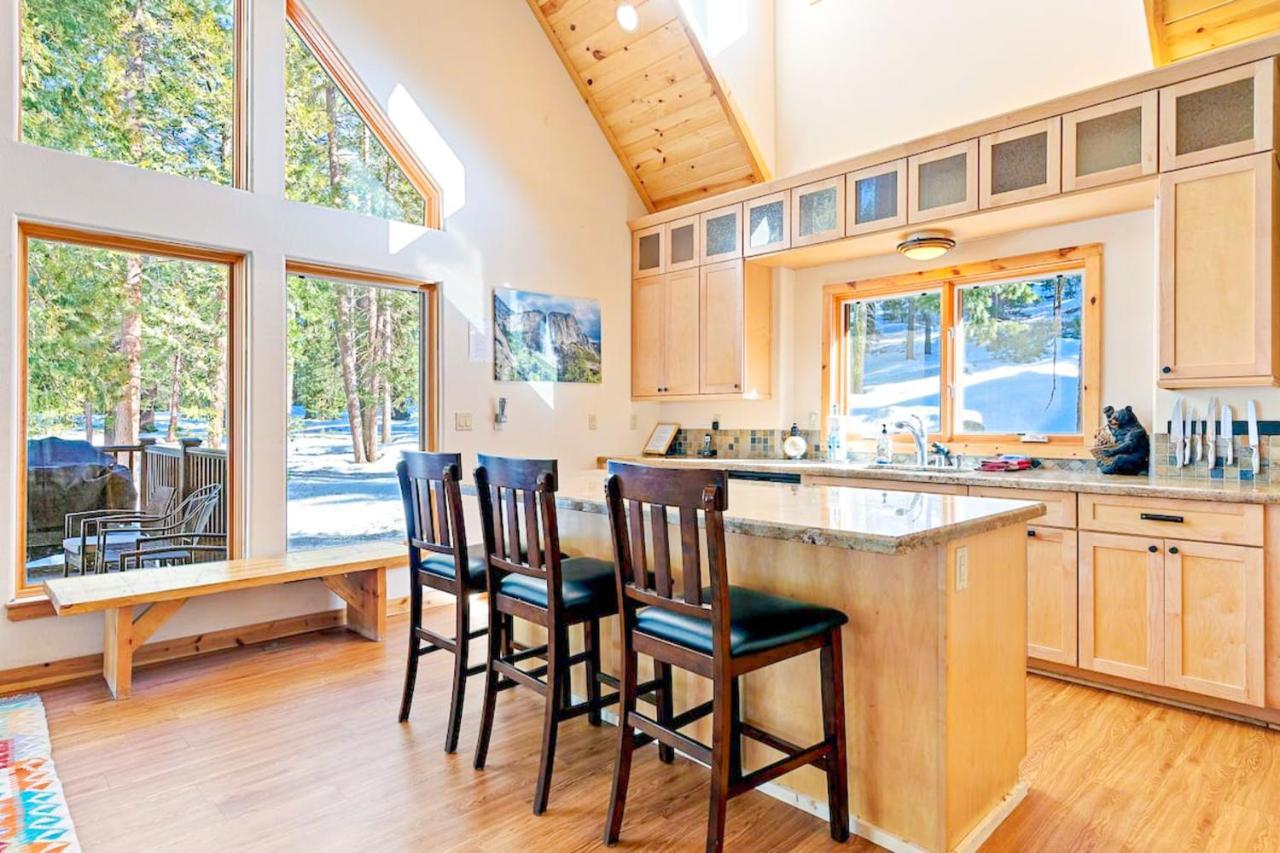 Oso Lodge Yosemite West Εξωτερικό φωτογραφία